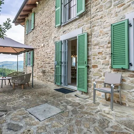 Holiday home 4 Bedroom Nice In Castino