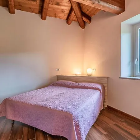 4 Bedroom Nice In * Castino