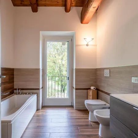 4 Bedroom Nice In * Castino
